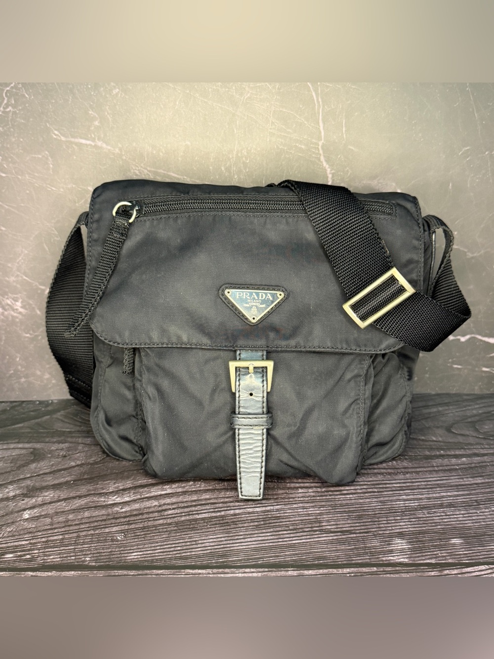 Prada Black Tessuto Nylon Crossbody Bag | Messenger Shoulder Bag | Vintage Y2K - Picture 2 of 11